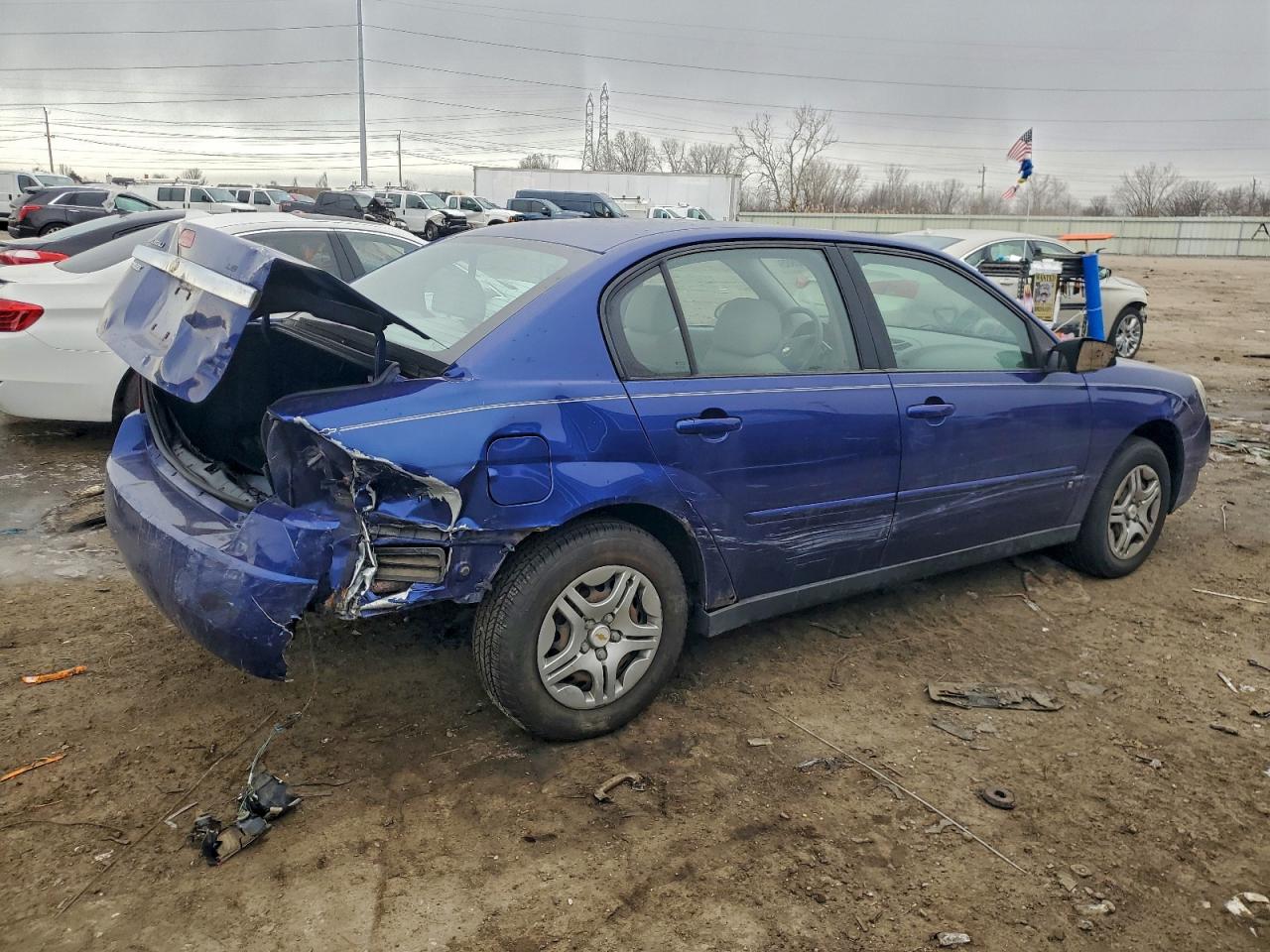 2007 CHEVROLET MALIBU LS photo 3