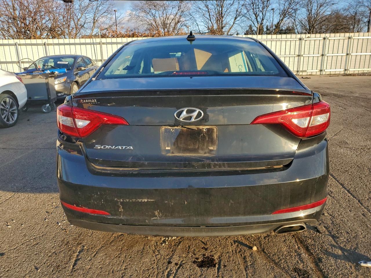 2016 HYUNDAI SONATA SE photo 6