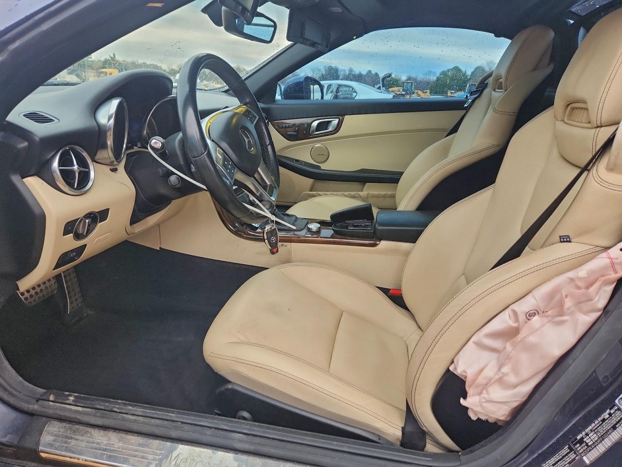 2015 MERCEDES-BENZ SLK 250 photo 7