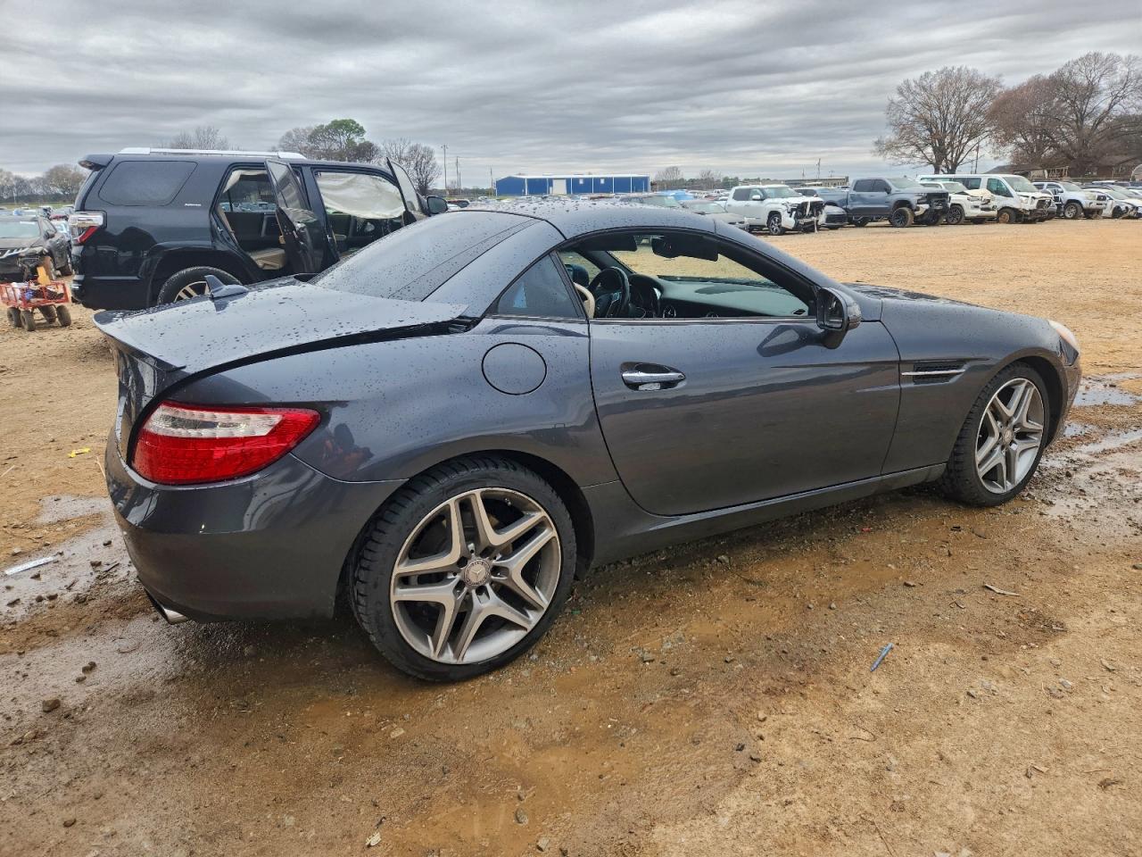 2015 MERCEDES-BENZ SLK 250 photo 3