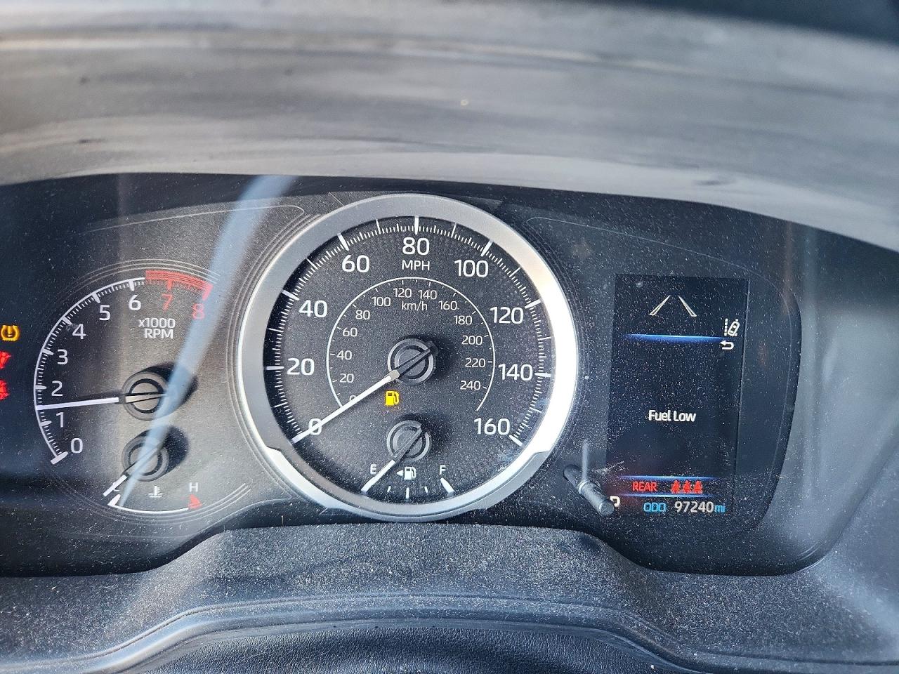2021 TOYOTA COROLLA LE photo 9