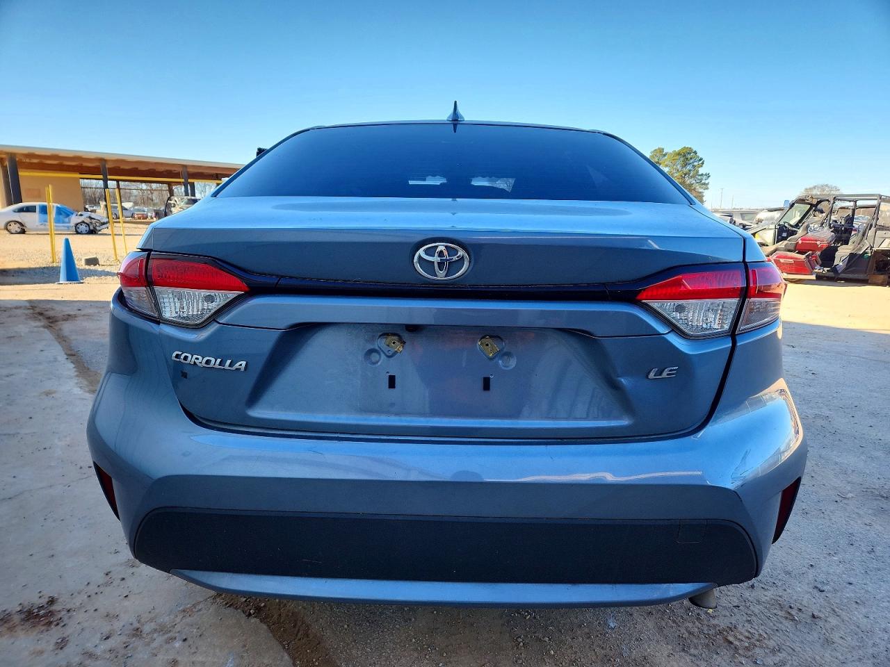 2021 TOYOTA COROLLA LE photo 6