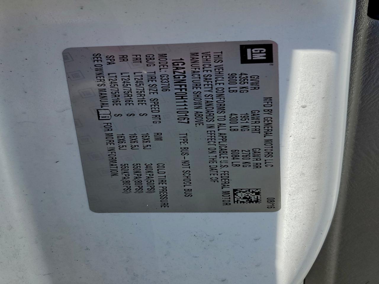2017 CHEVROLET EXPRESS G3500 LS photo 13