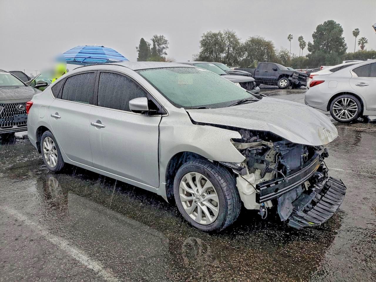 2019 NISSAN SENTRA S photo 4
