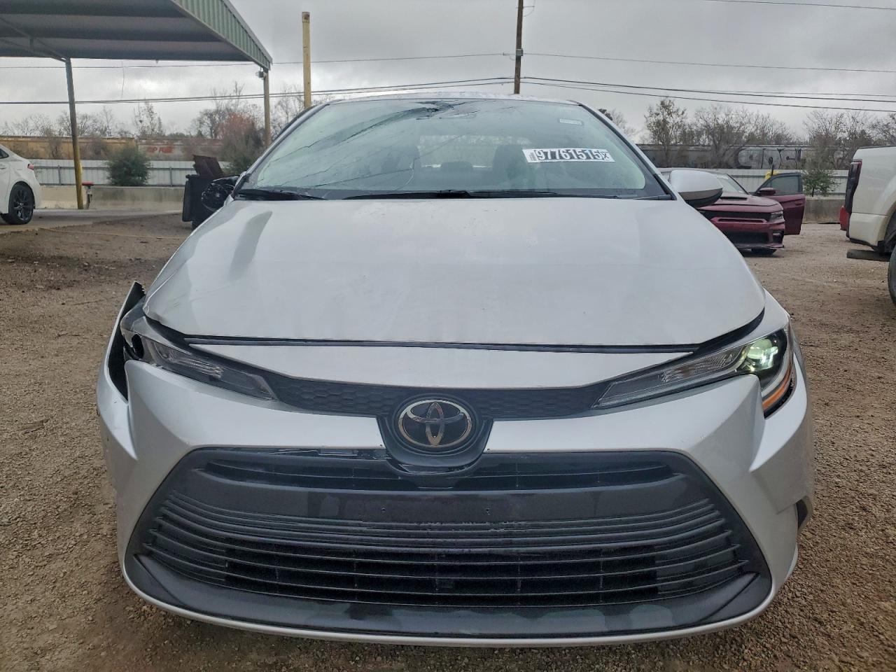 2024 TOYOTA COROLLA LE photo 5