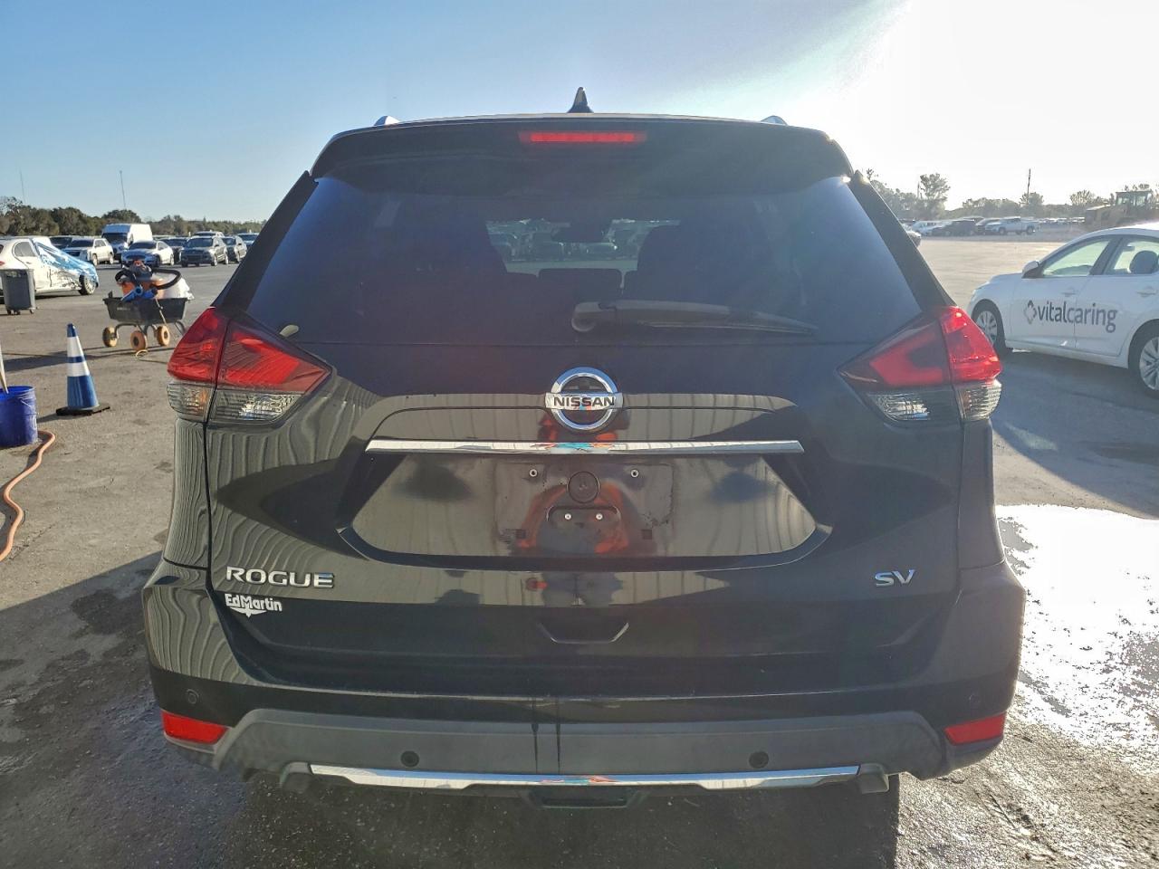 2020 NISSAN ROGUE S photo 6