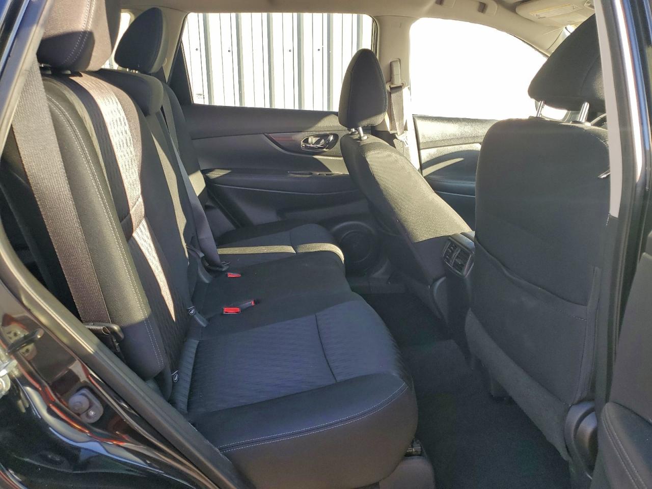 2020 NISSAN ROGUE S photo 11