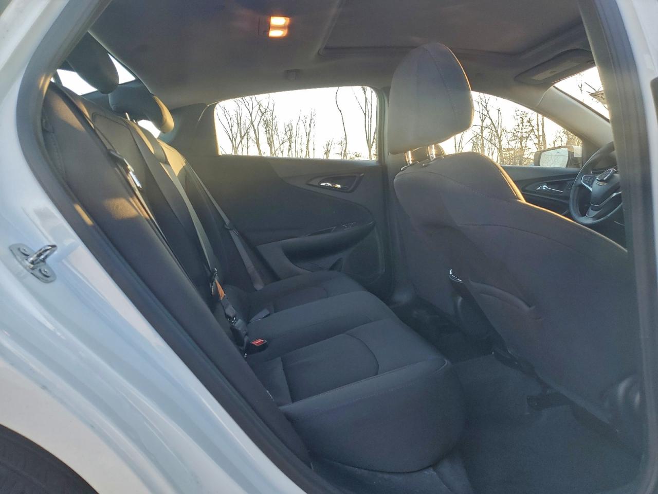 2023 CHEVROLET MALIBU LT photo 19