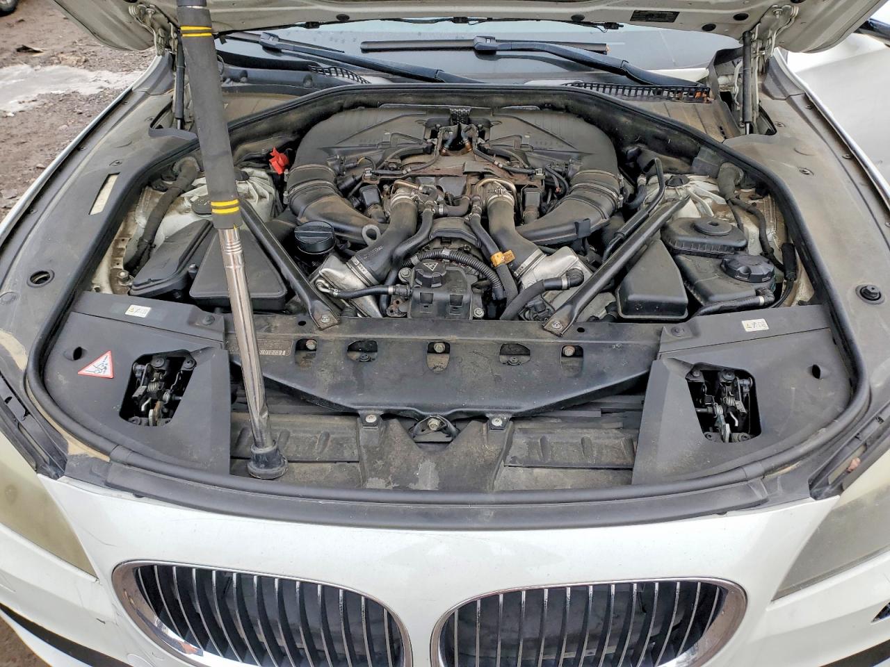2012 BMW 750 I photo 11