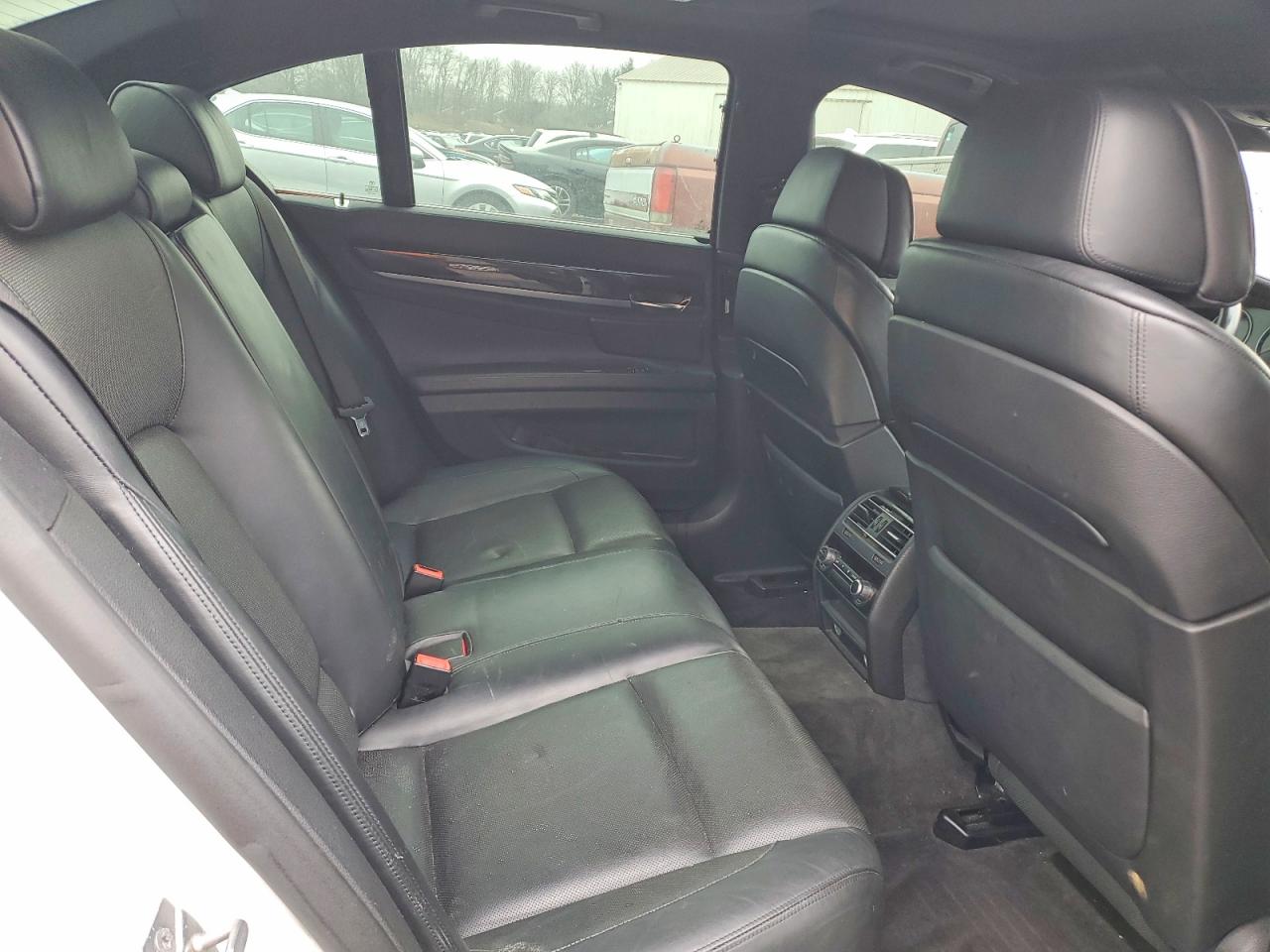 2012 BMW 750 I photo 10
