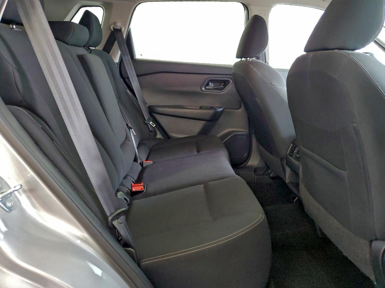 2024 NISSAN ROGUE S photo 21