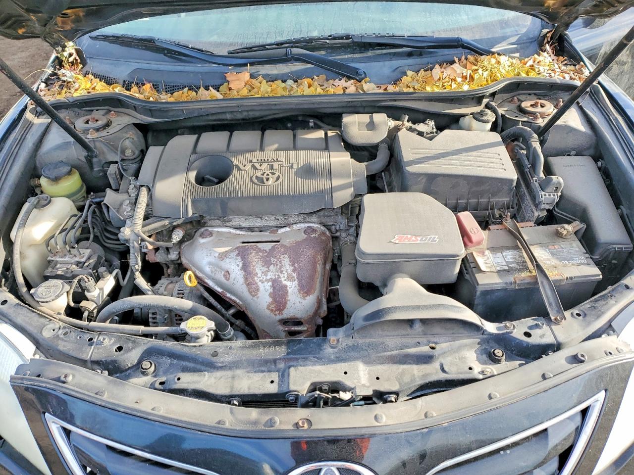 2011 TOYOTA CAMRY BASE photo 11
