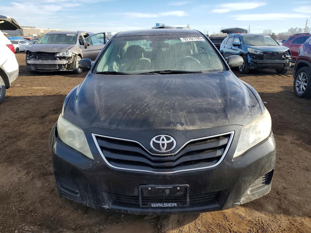 2011 TOYOTA CAMRY BASE photo 5