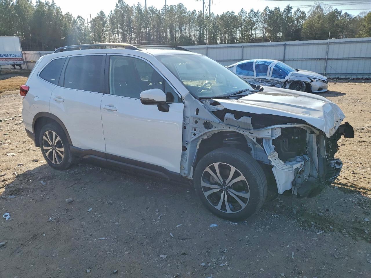 2021 SUBARU FORESTER LIMITED photo 4