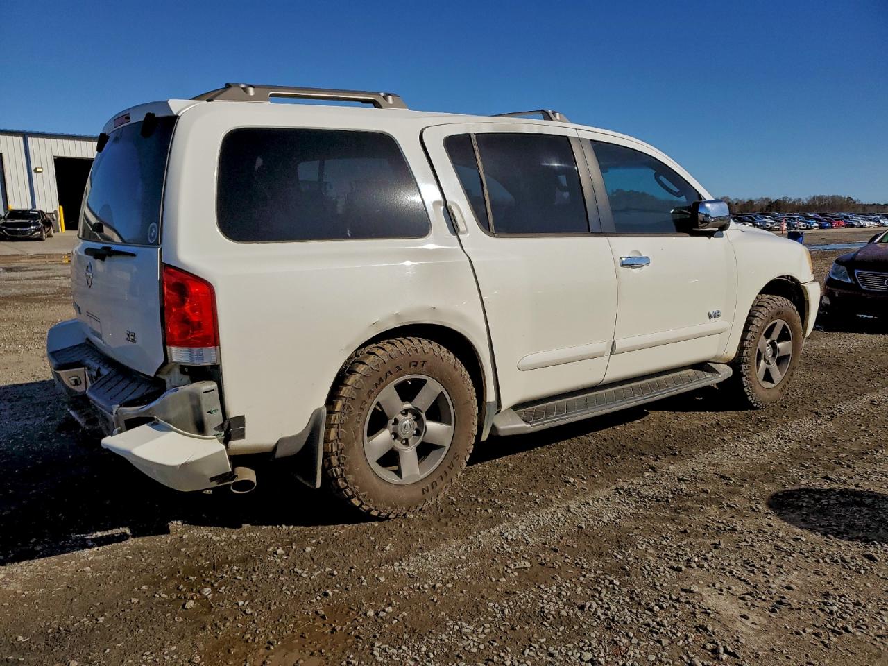 2005 NISSAN ARMADA SE photo 3
