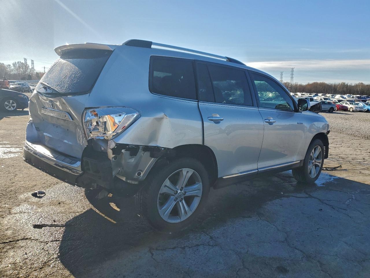 2013 TOYOTA HIGHLANDER LIMITED photo 3