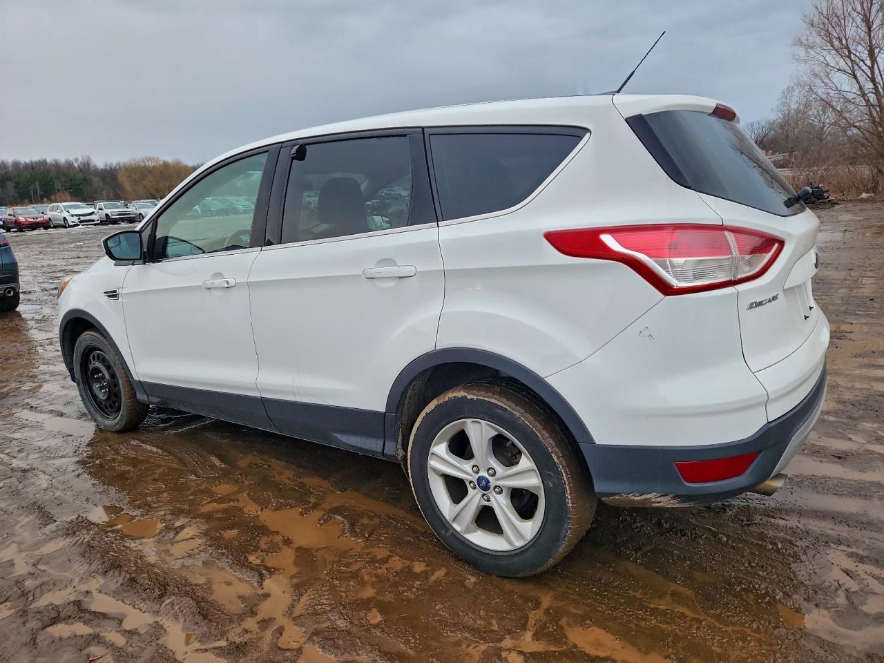 2015 FORD ESCAPE SE photo 3