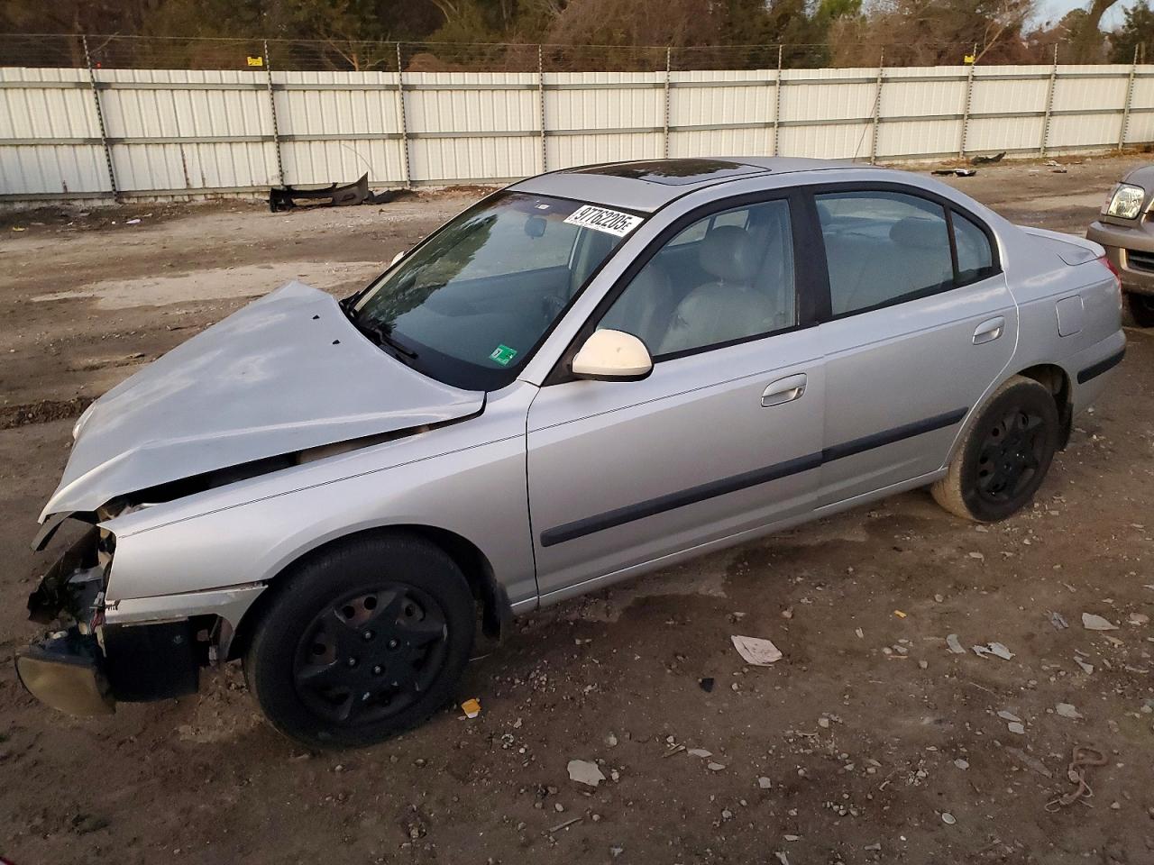 2004 HYUNDAI ELANTRA