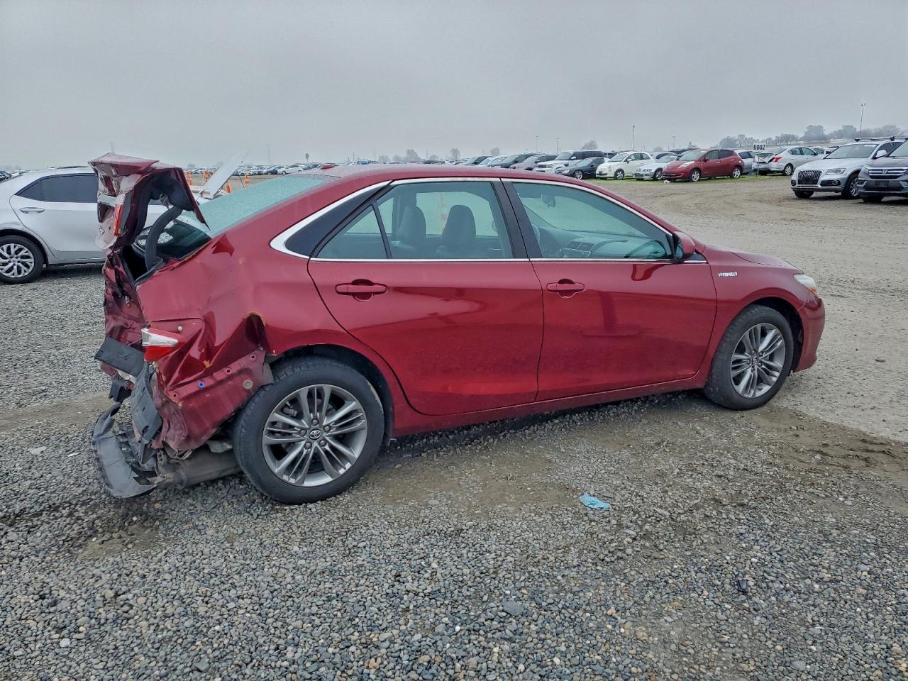 2016 TOYOTA CAMRY HYBRID photo 5