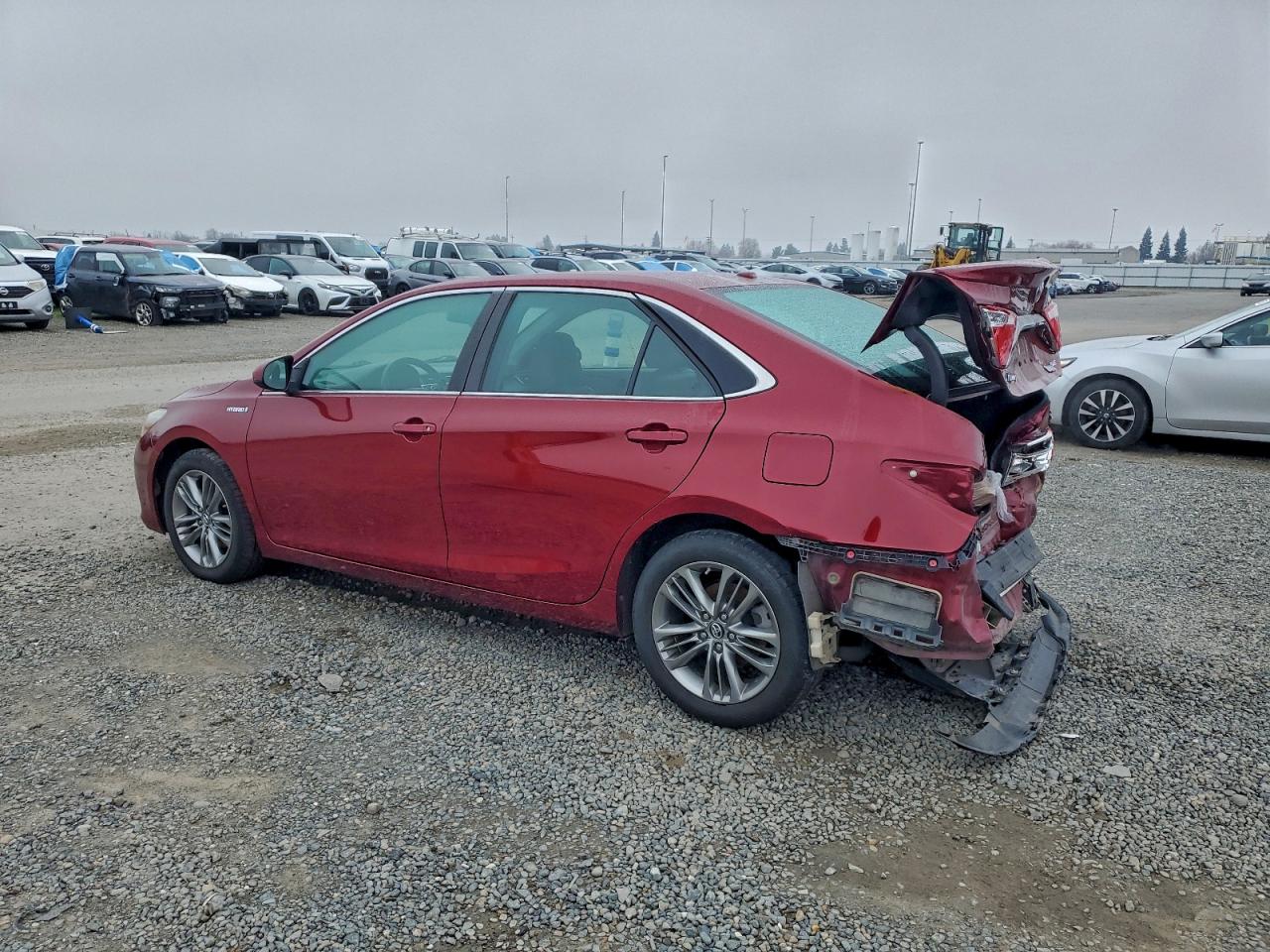 2016 TOYOTA CAMRY HYBRID photo 3
