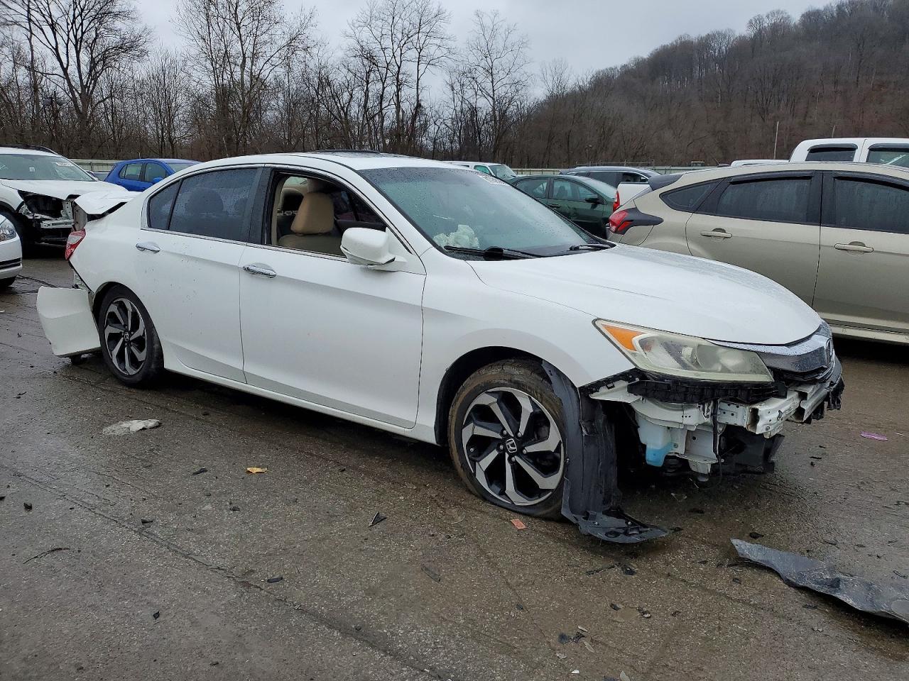 2016 HONDA ACCORD EXL photo 4