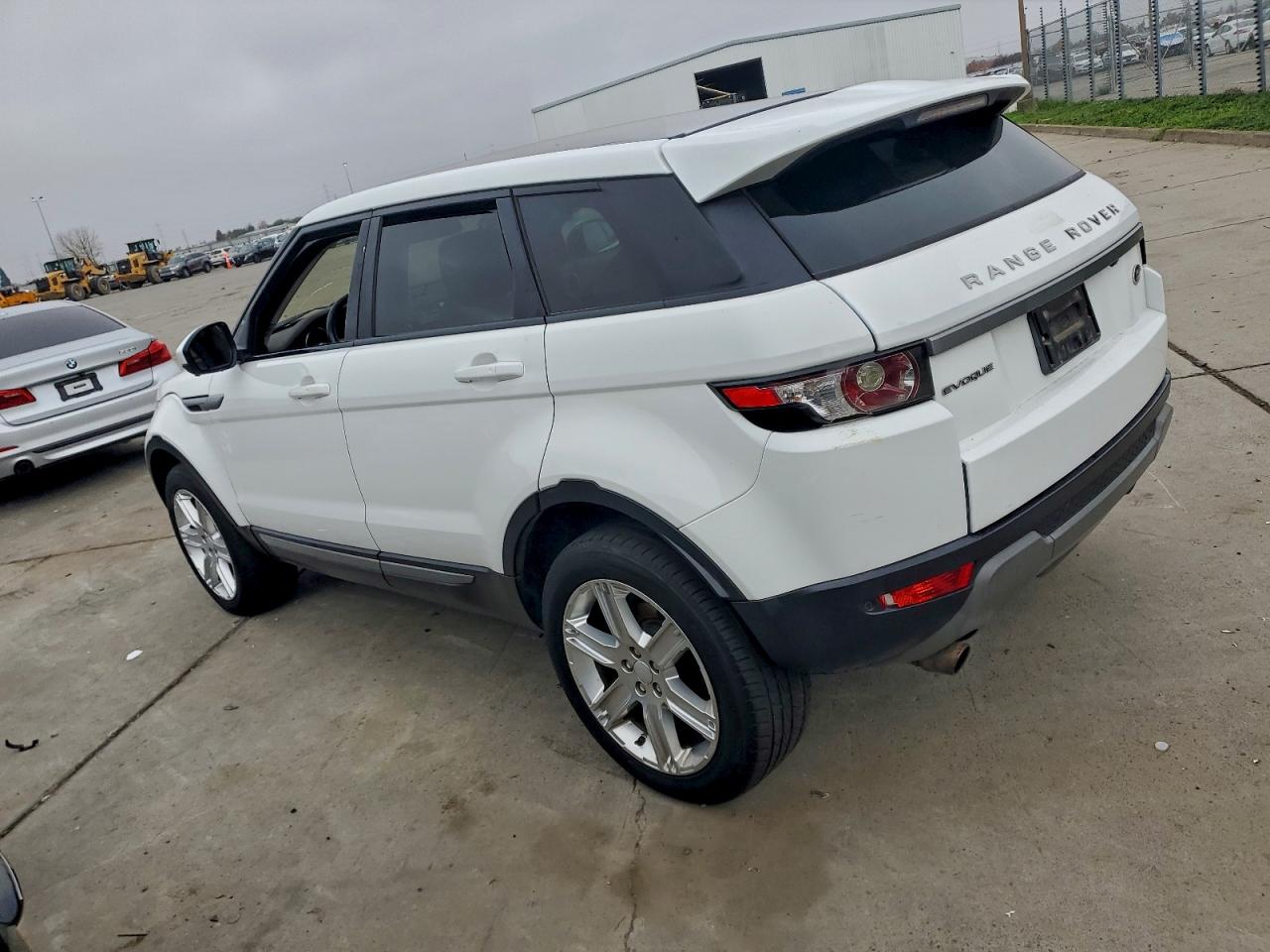 2015 LAND ROVER RANGE ROVER EVOQUE PURE PREMIUM photo 2