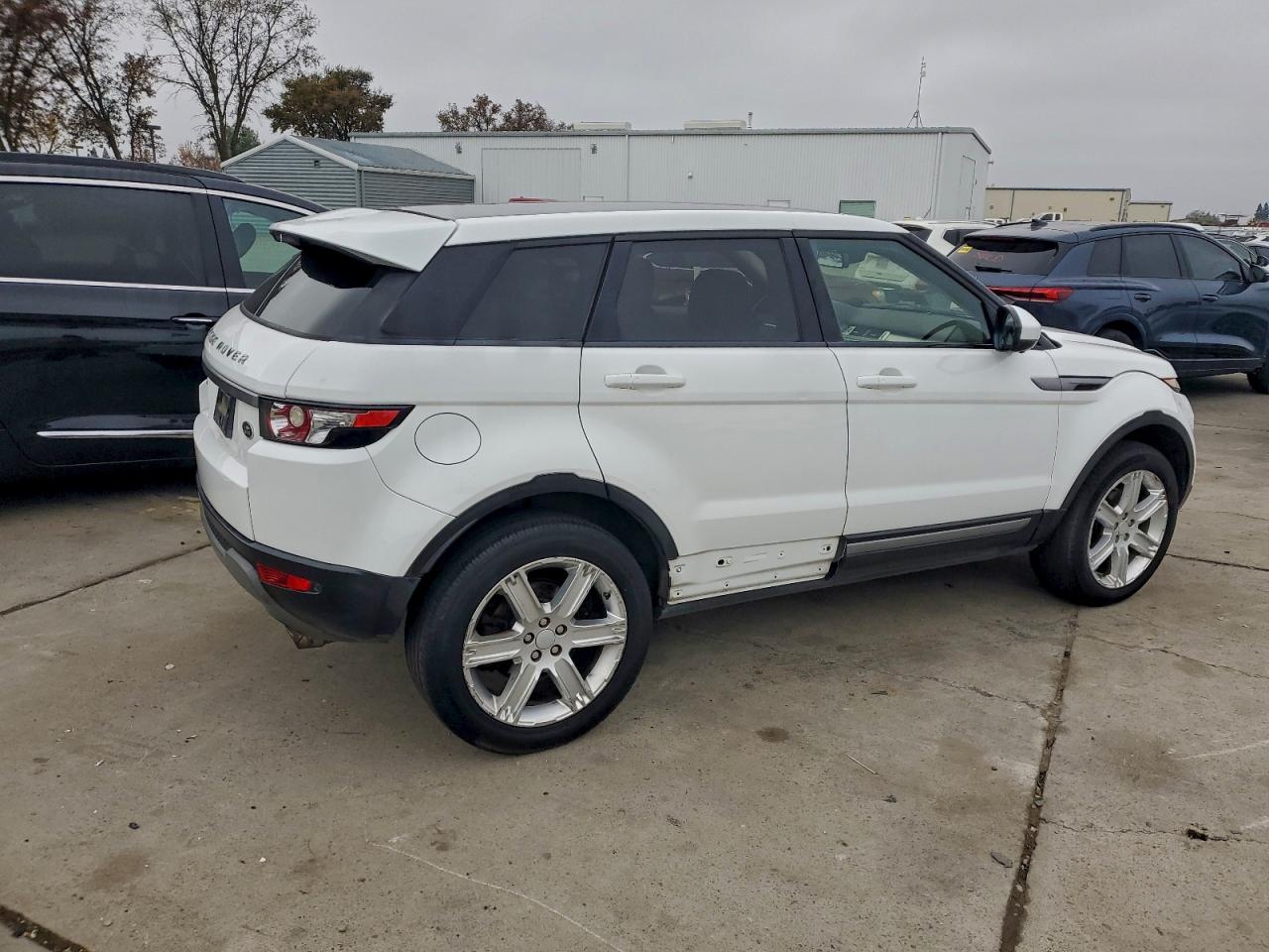 2015 LAND ROVER RANGE ROVER EVOQUE PURE PREMIUM photo 3