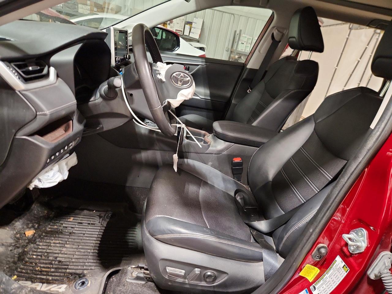 2021 TOYOTA RAV4 LIMITED photo 7