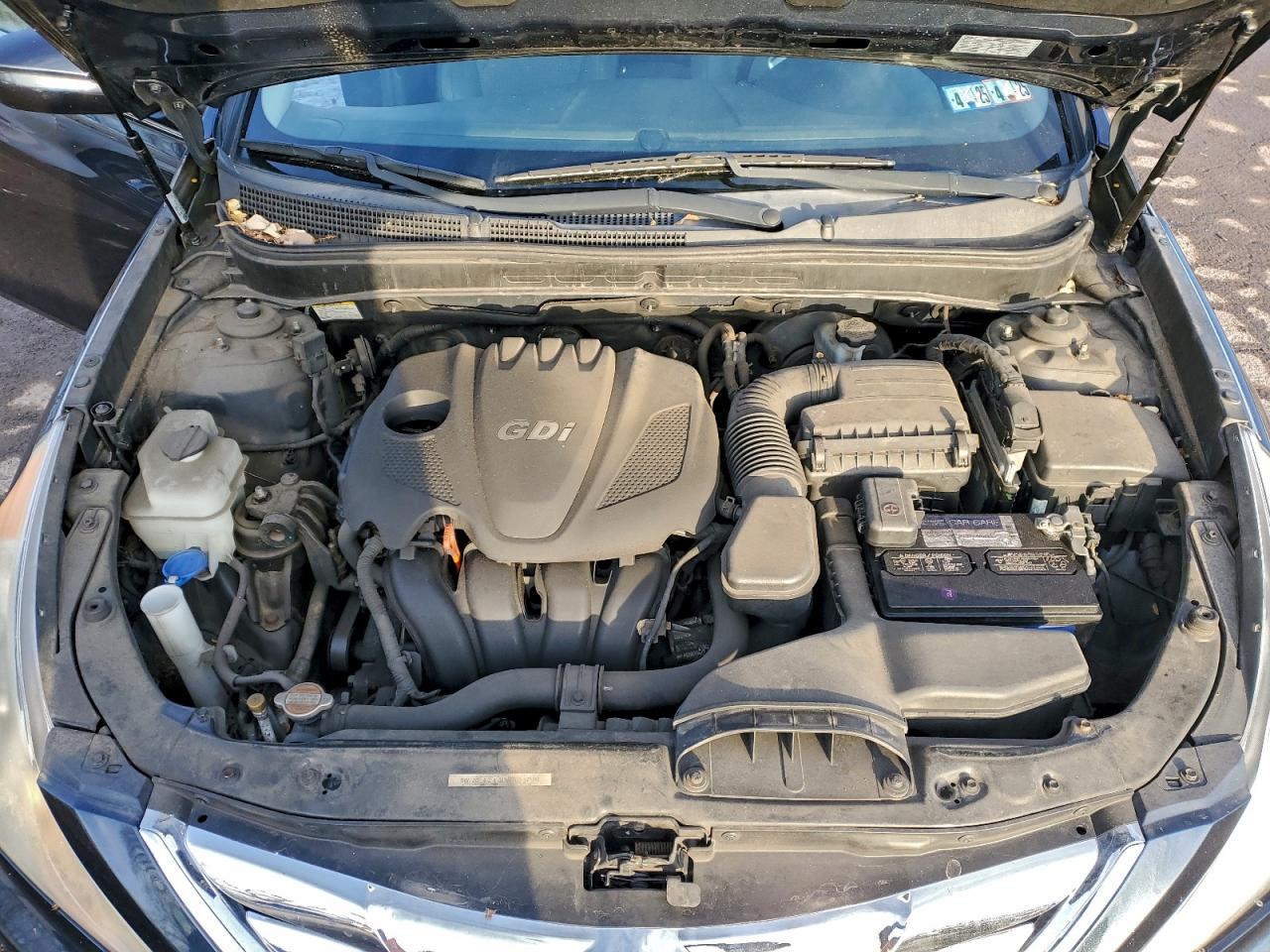 2012 HYUNDAI SONATA SE photo 11