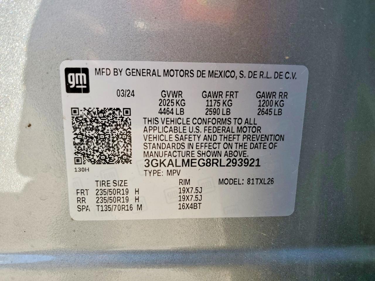2024 GMC TERRAIN SLE photo 13