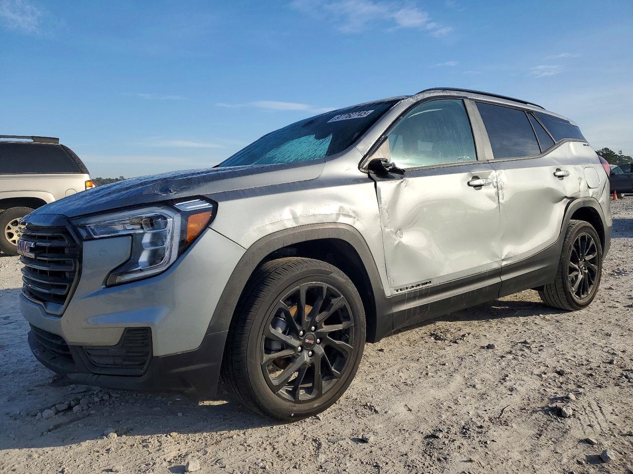 2024 GMC TERRAIN
