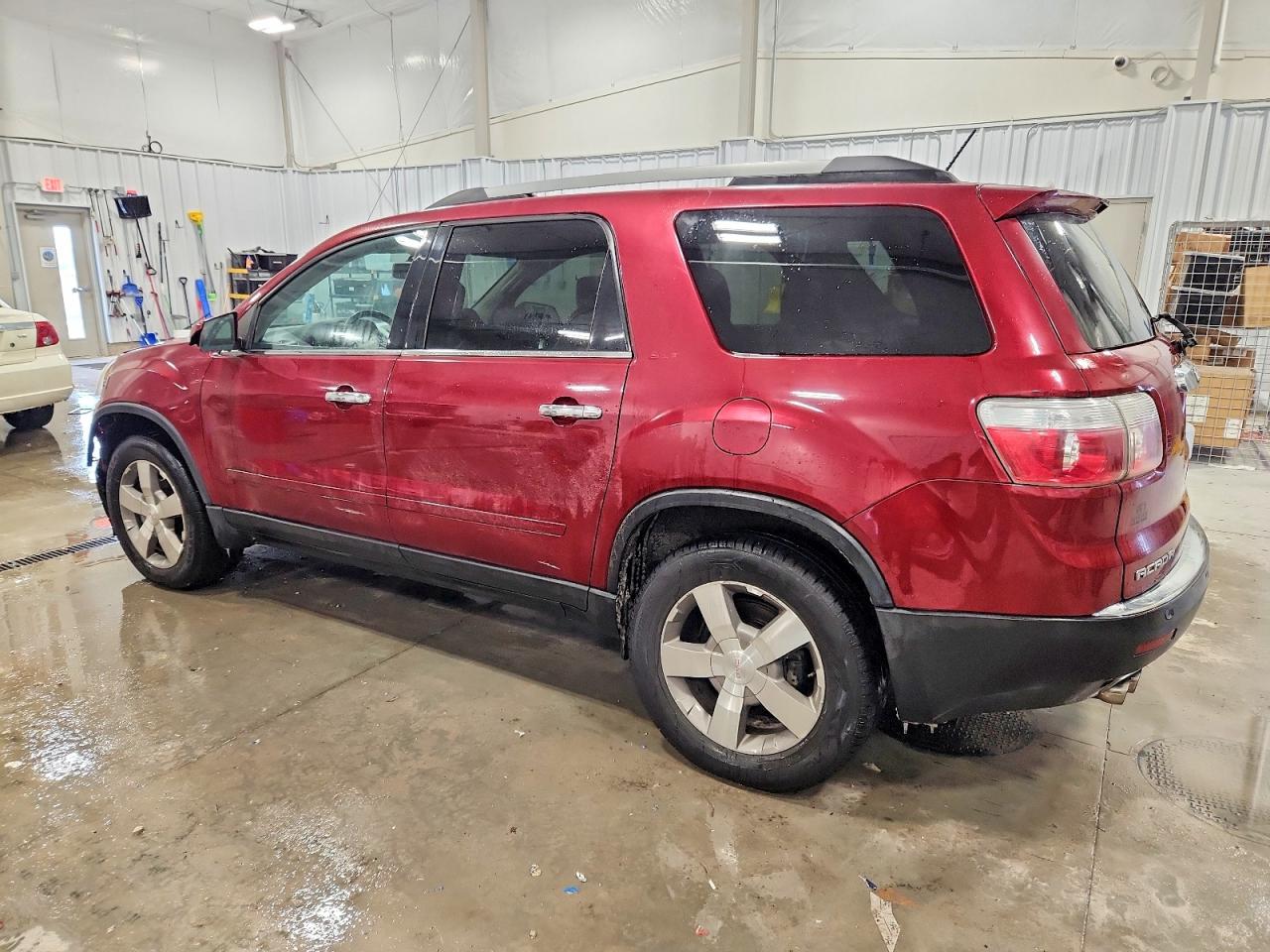 2011 GMC ACADIA SLT-1 photo 2