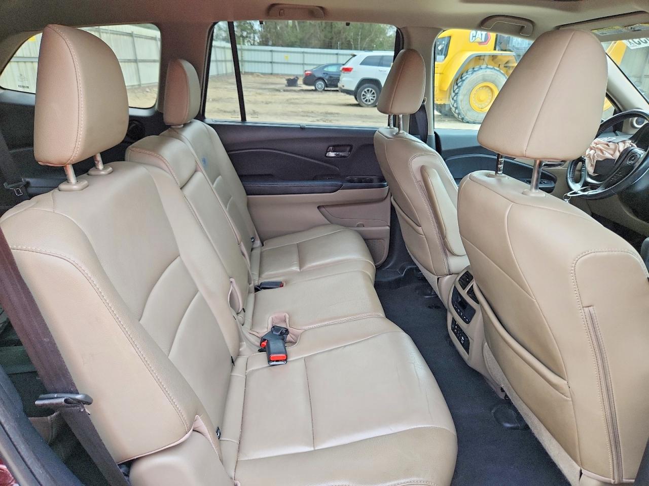 2016 HONDA PILOT EXL photo 11