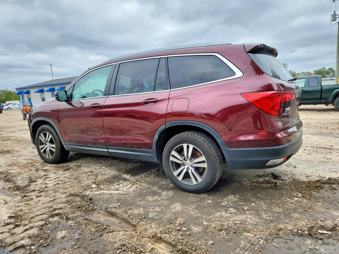 2016 HONDA PILOT EXL photo 2