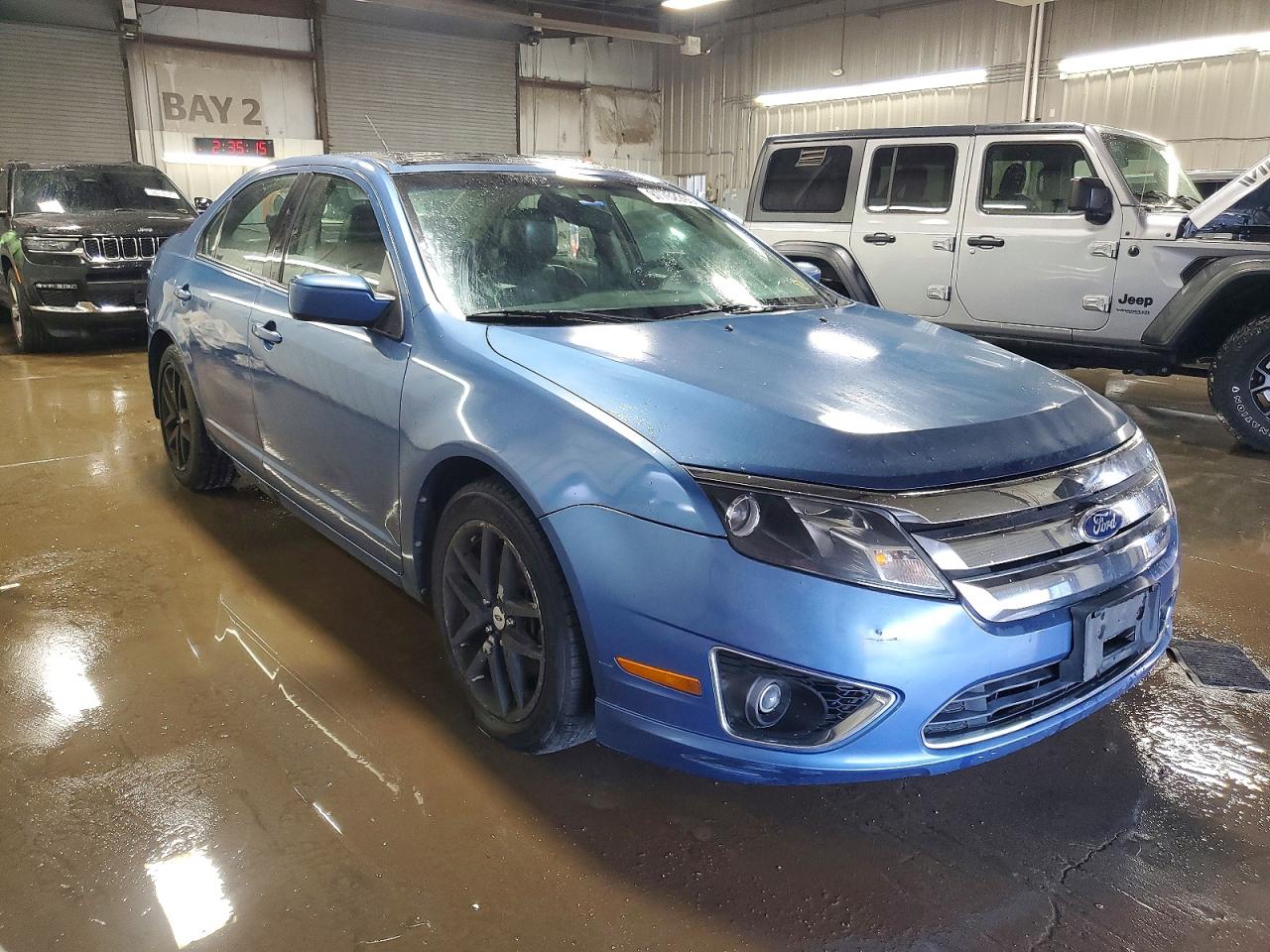 2010 FORD FUSION SEL photo 4