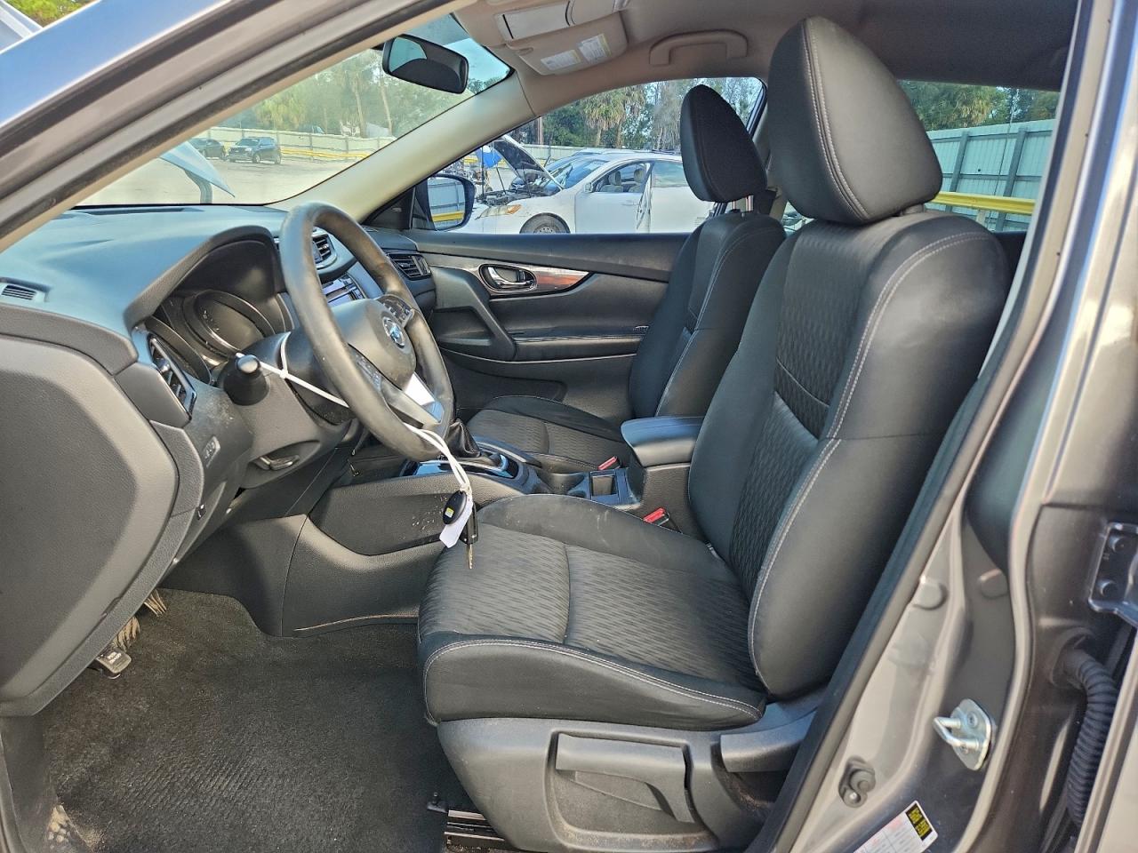 2018 NISSAN ROGUE S photo 7