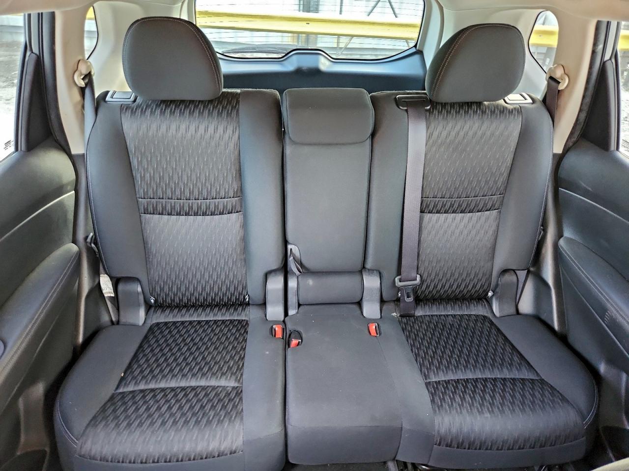 2018 NISSAN ROGUE S photo 10