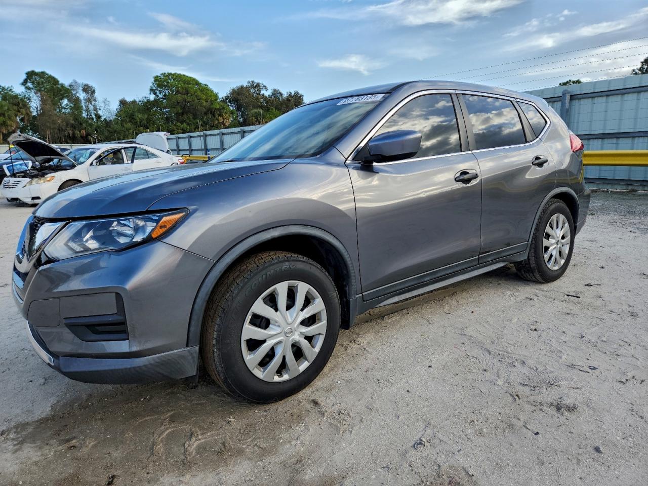 2018 NISSAN ROGUE
