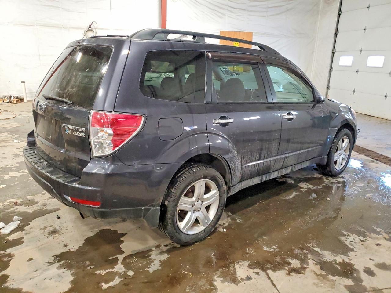 2010 SUBARU FORESTER 2.5X PREMIUM photo 5