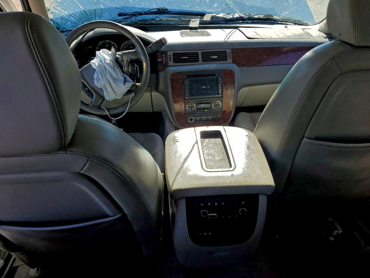 2009 CHEVROLET TAHOE C1500 LTZ photo 8