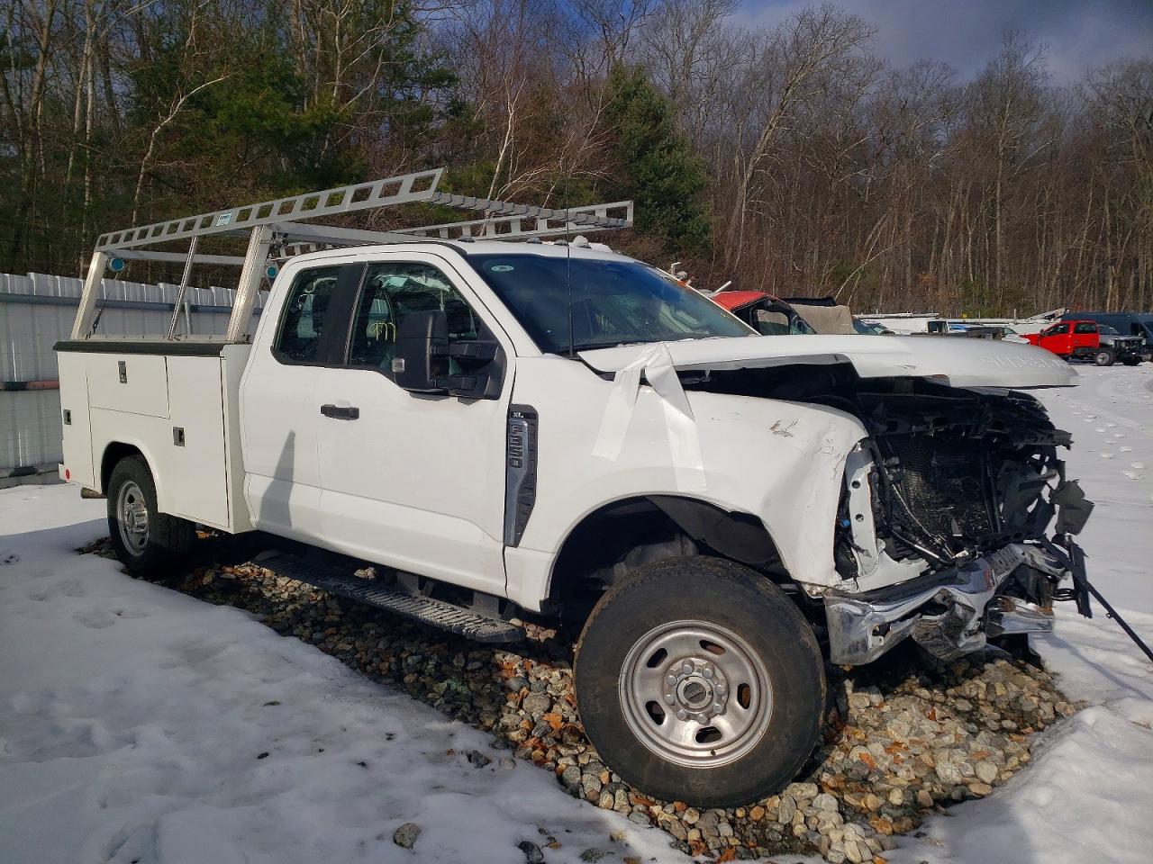 2023 FORD F350 SUPER DUTY UTILITY / SERVICE TRUCK photo 4