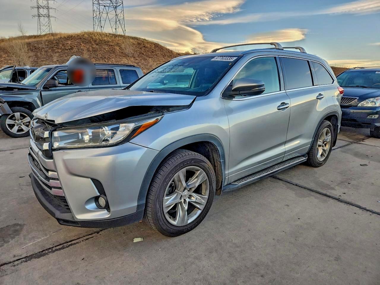 2018 TOYOTA HIGHLANDER