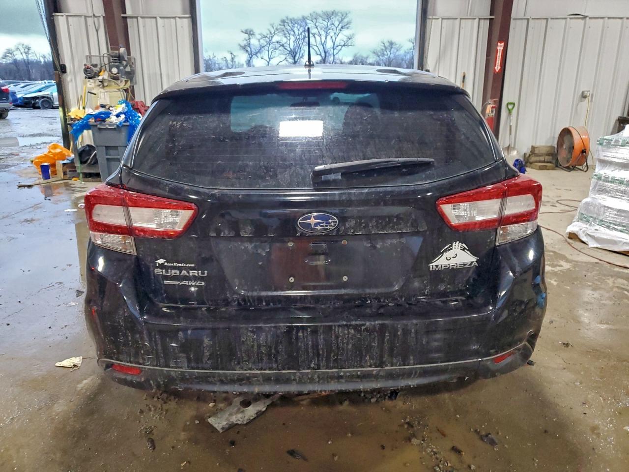 2019 SUBARU IMPREZA photo 11