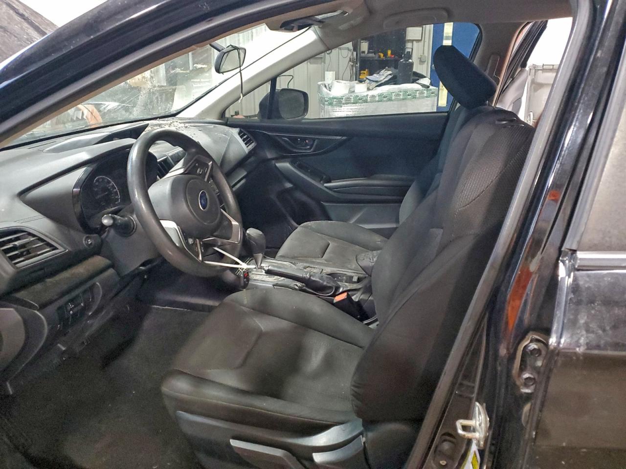 2019 SUBARU IMPREZA photo 13