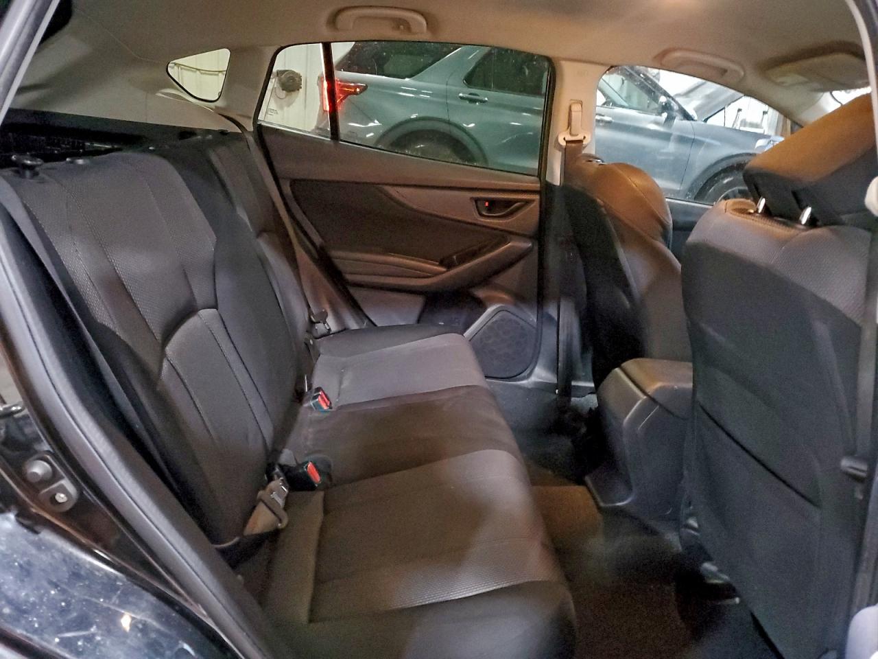 2019 SUBARU IMPREZA photo 19