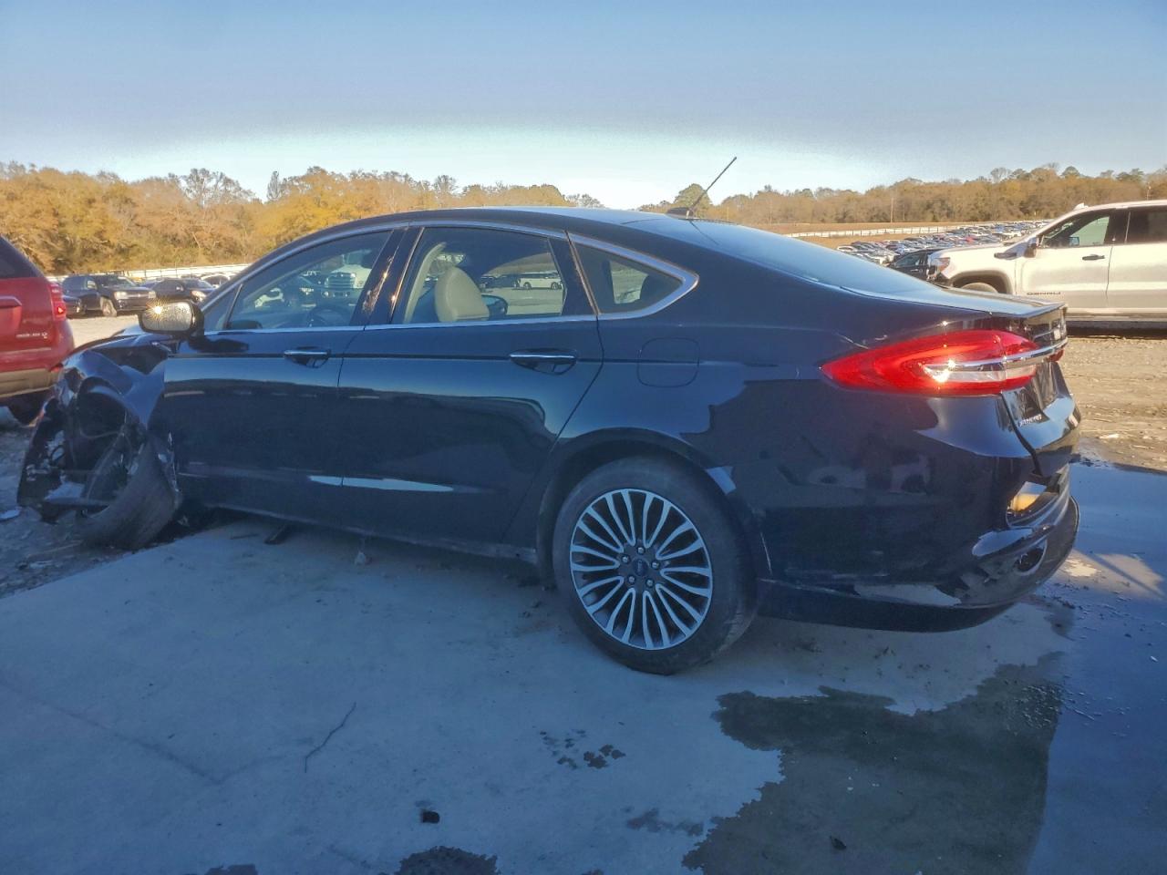 2017 FORD FUSION SE photo 2