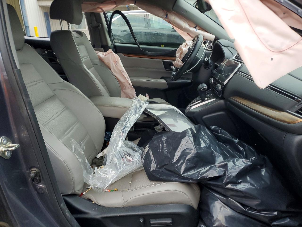 2017 HONDA CR-V TOURING photo 7