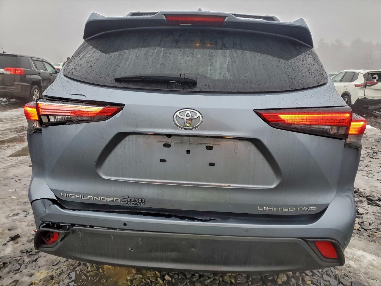 2022 TOYOTA HIGHLANDER LIMITED photo 6
