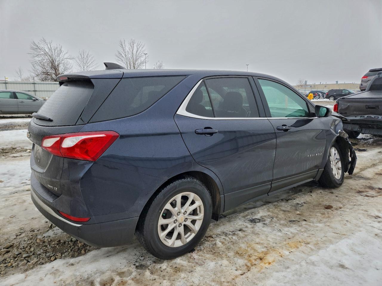 2020 CHEVROLET EQUINOX LT photo 3