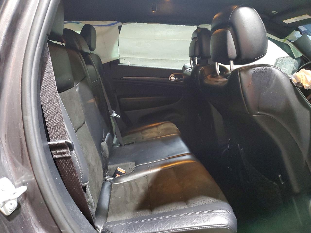 2019 JEEP GRAND CHEROKEE LAREDO photo 11